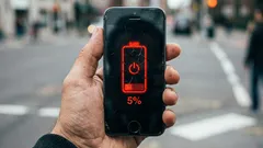  Telefonul se descarcă chiar și când nu îl folosiți? Dezactivați aceste 2 setări și veți economisi zeci de procente